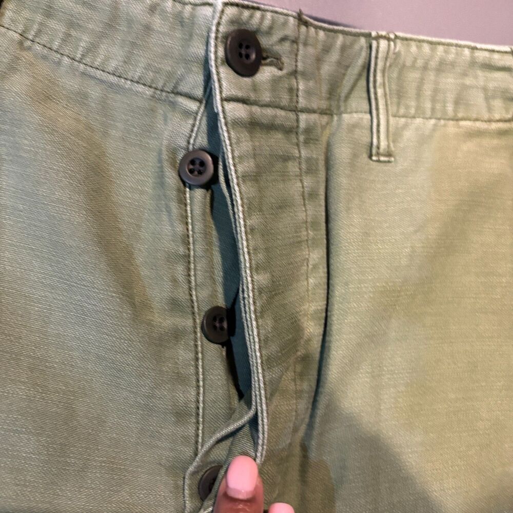 Madewell Cut Off Cargo Shorts Womens 29 Green Denim Raw Hem Regular Button Fly - Picture 6 of 11